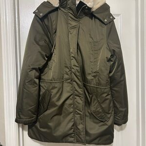 Abercrombie & Fitch Olive Green Puffer Coat with Fur-Trim Hood